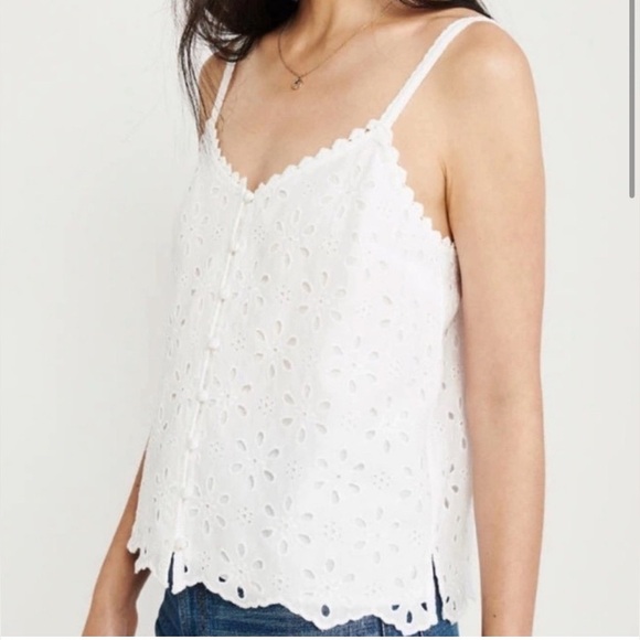 Abercrombie & Fitch White daisy floral Eyelet Lace button down tank XS - Picture 1 of 6
